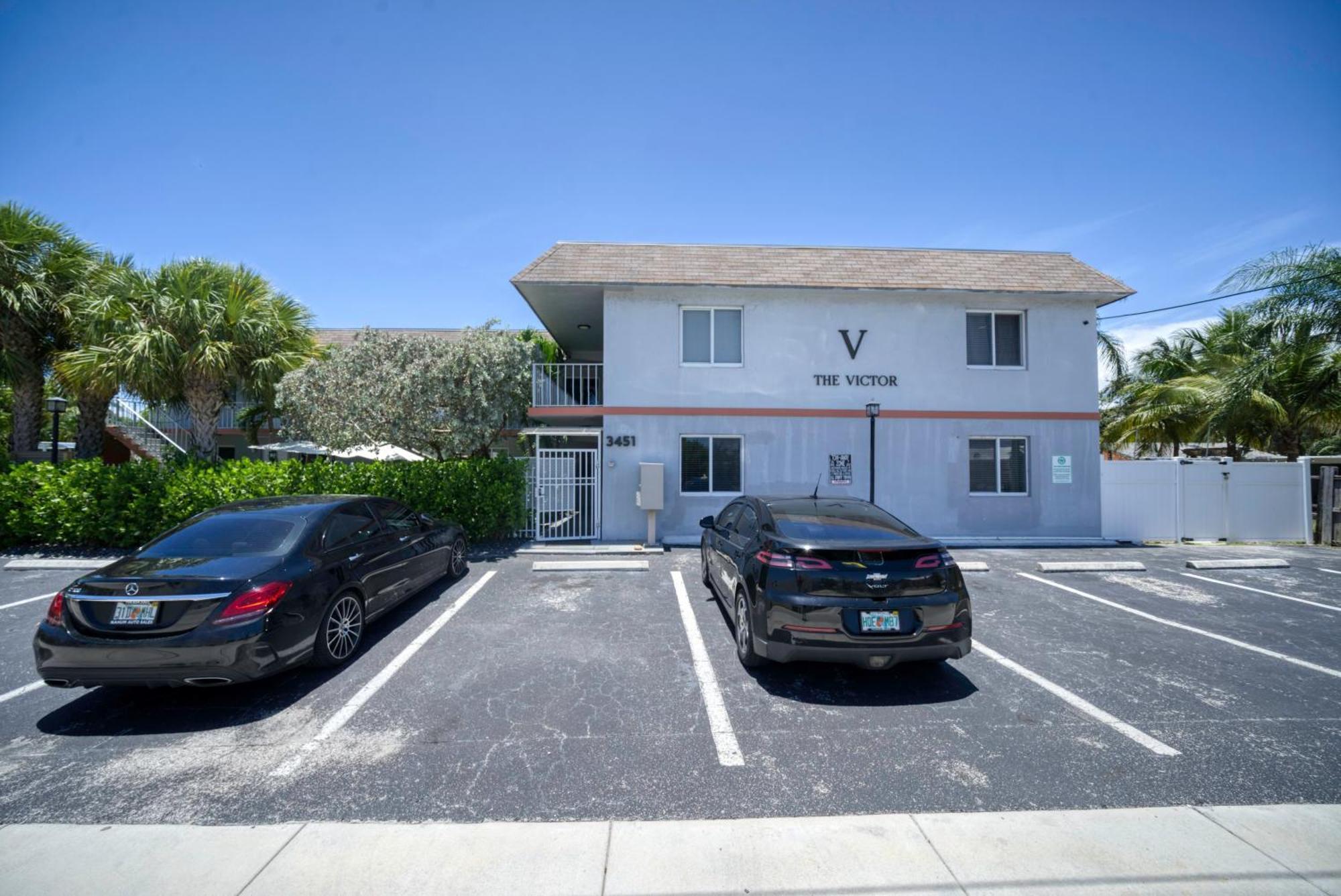 The Victor Apartments By Lowkl Fort Lauderdale Exteriör bild